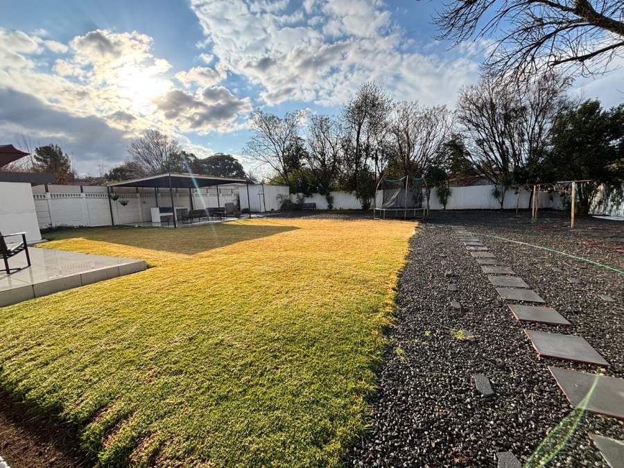 3 Bedroom Property for Sale in Bayswater Free State